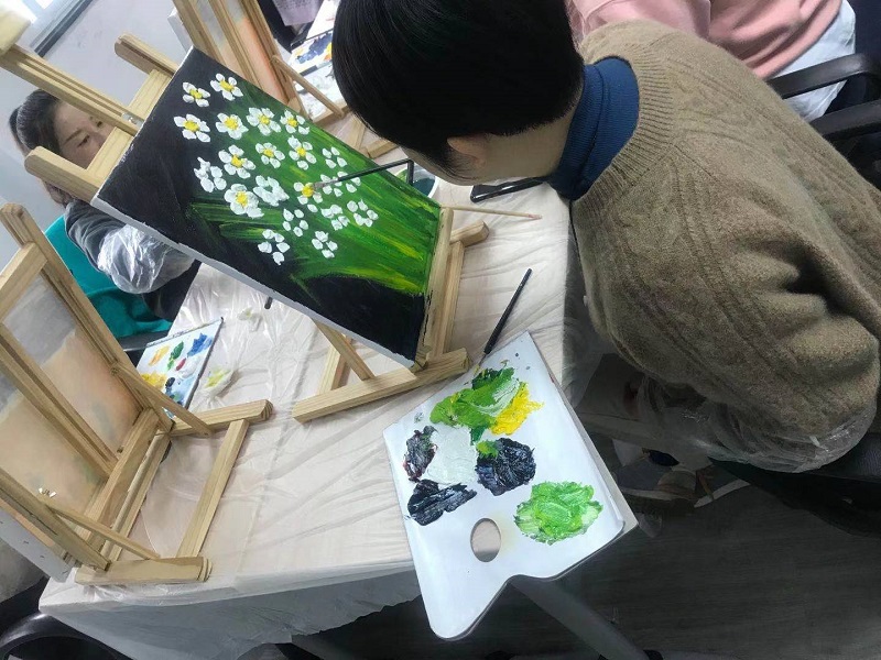 纽曼泰克女神节
